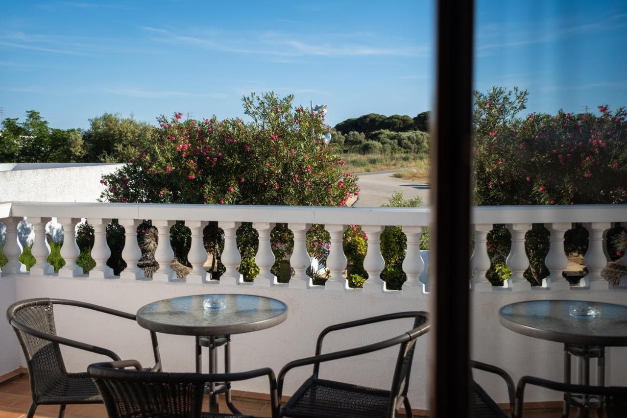 Hostal Cabo Roche Conil De La Frontera Exterior foto